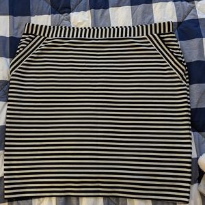 Elle women's pencil skirt, black and white stripped, XXL